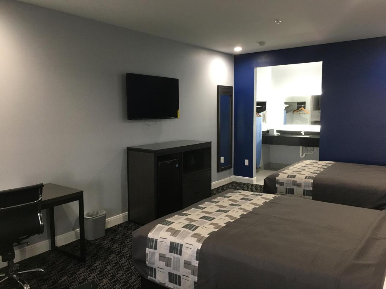 Platinum Inn And Suites Houston Esterno foto